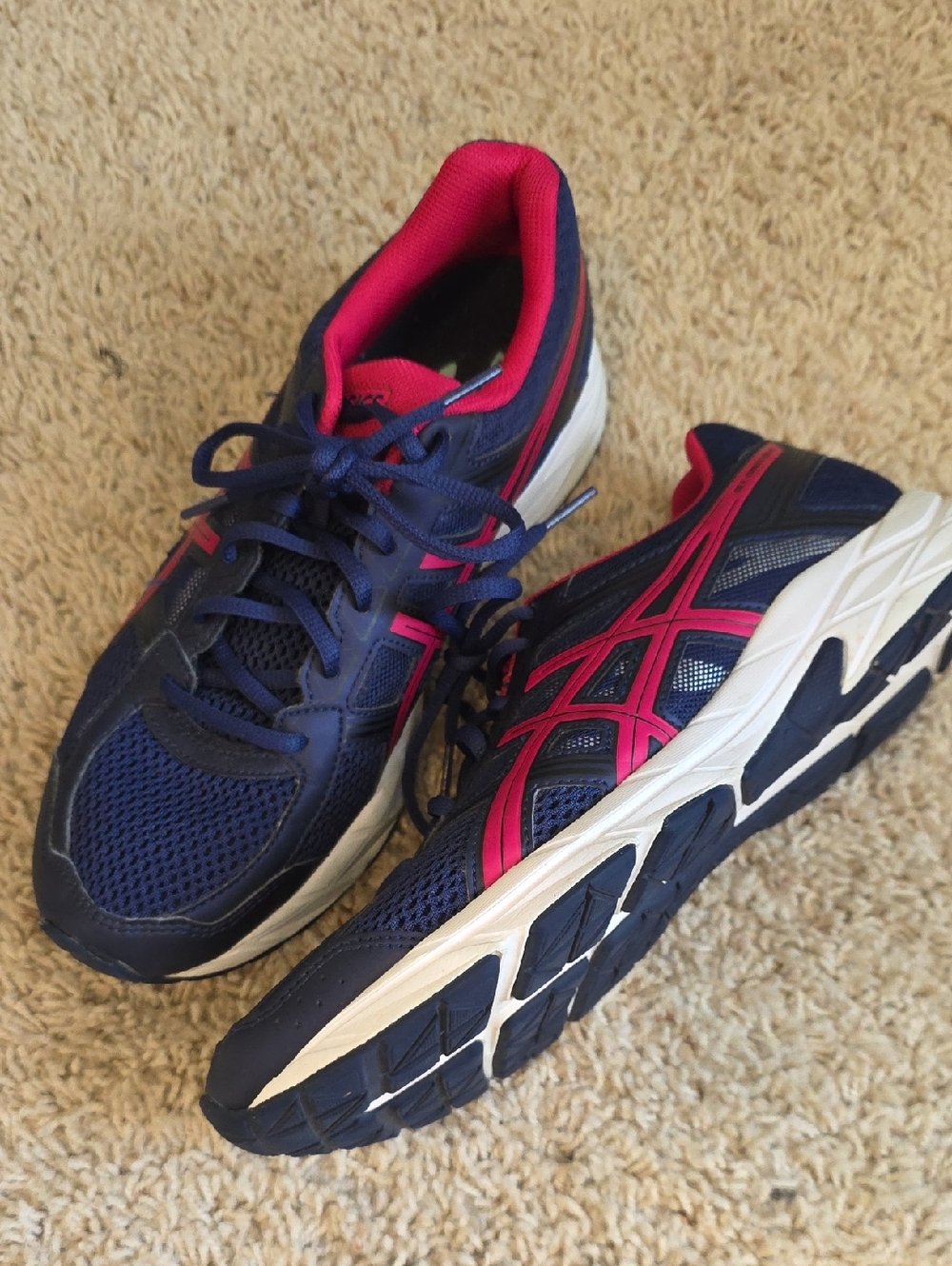 Asics Navy Contend 4Women's Running Shoes Size 9.5